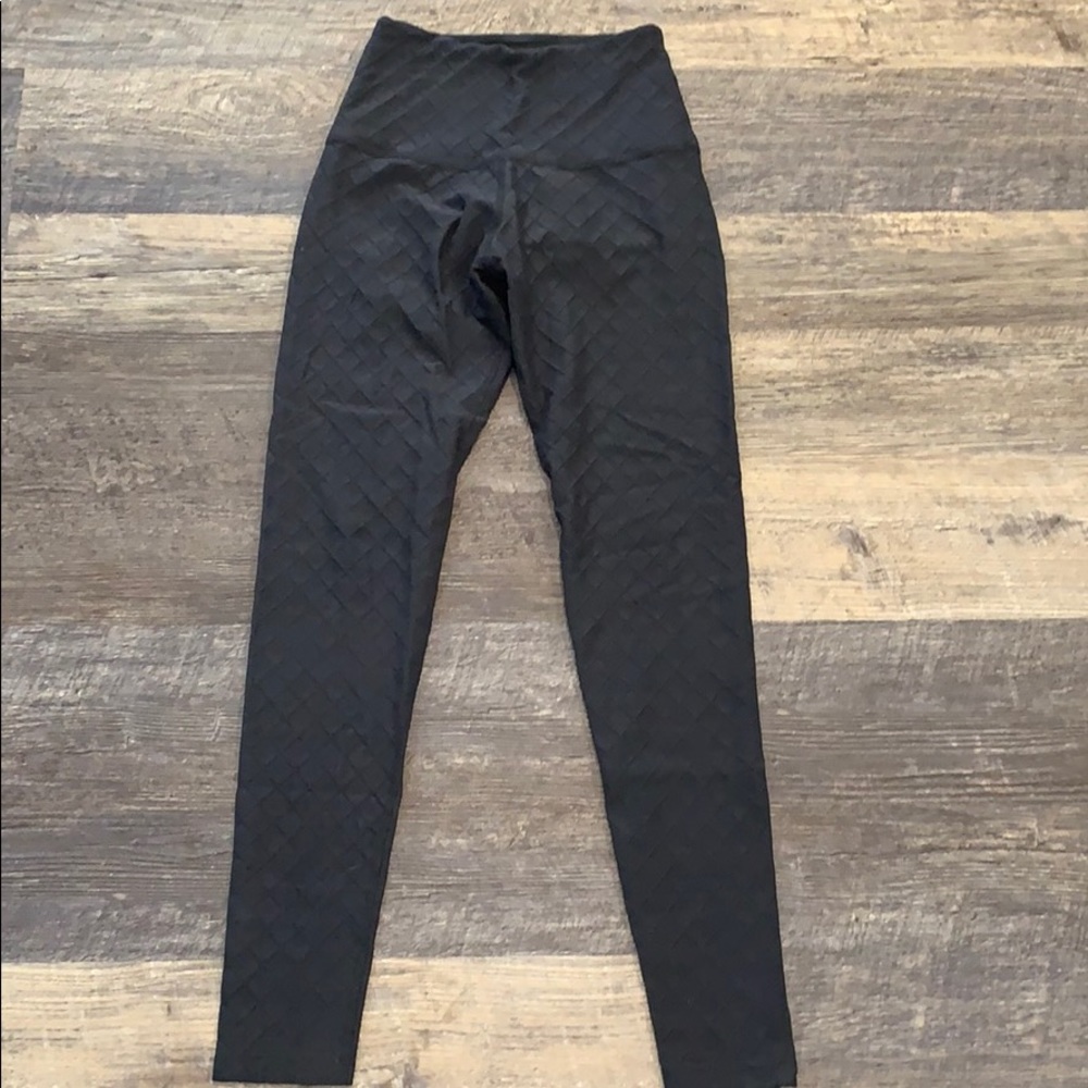 Gray Quilted Beyond Yoga Legging